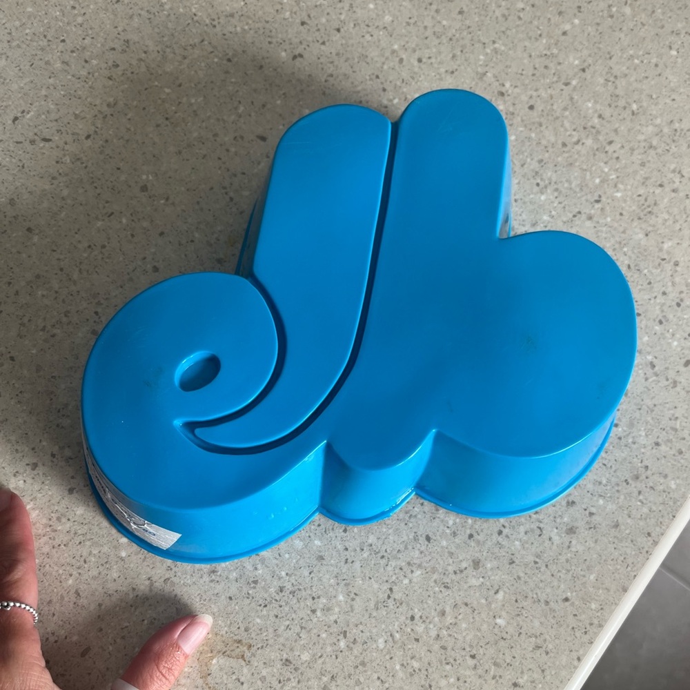 Vintage Montreal Expos Jell-O Mold Team Logo Baseball MLB